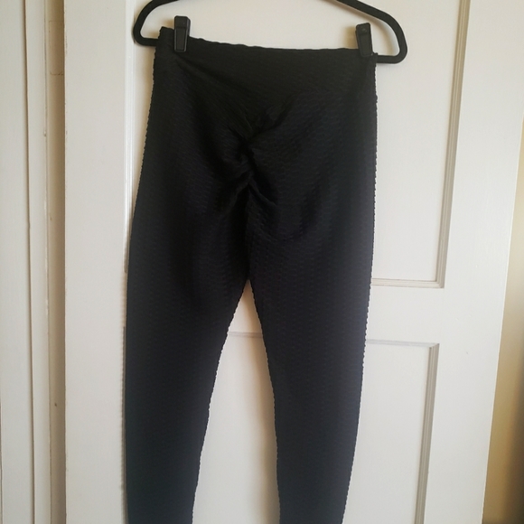 Booty Leggings - Picture 4 of 5